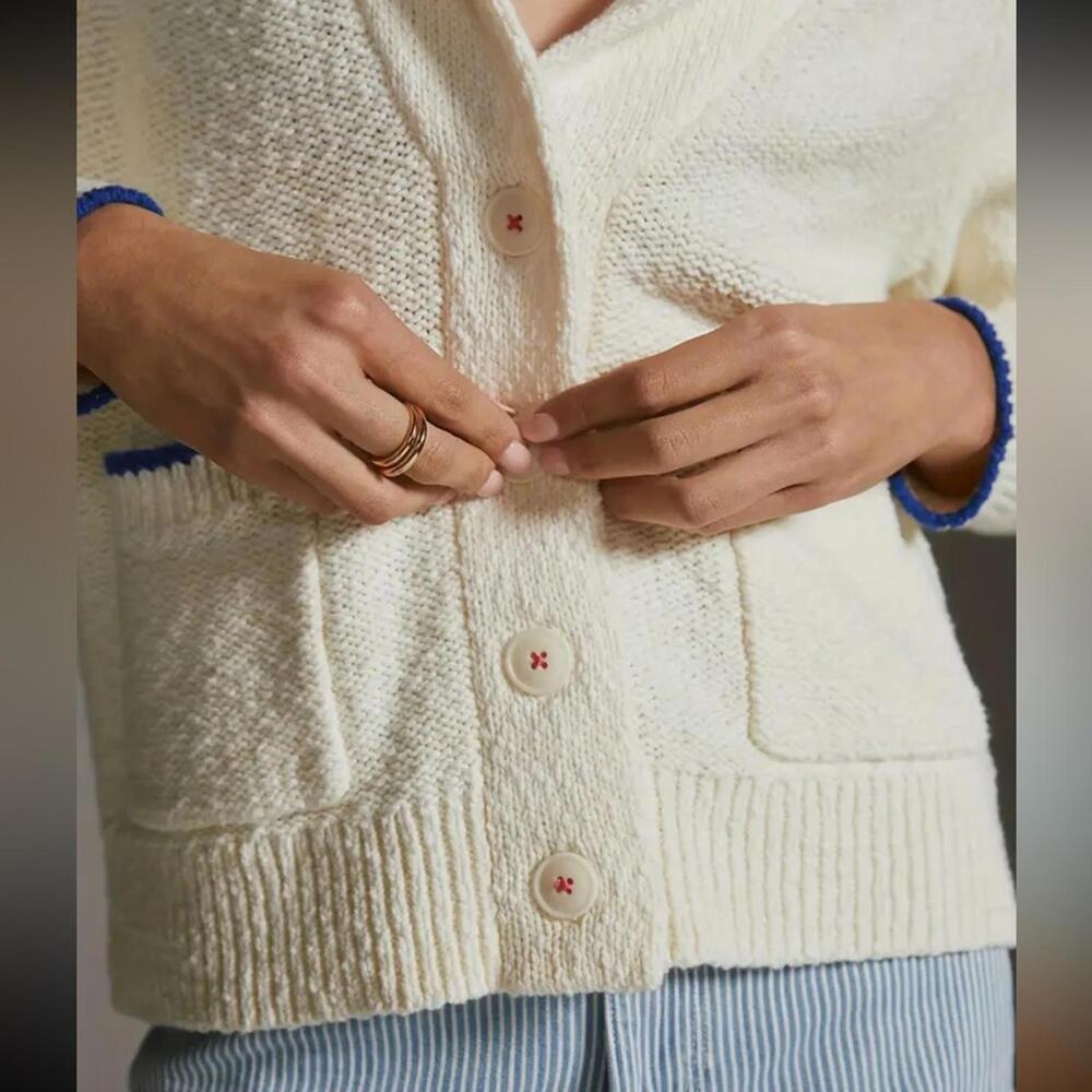 Blue and Cream Lobster Print Sweater-NWT - Picture 7 of 7
